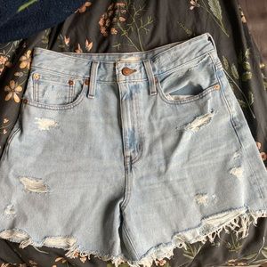 Never Worn Madewell Mom Jean Short